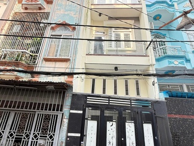 7 chỗ đậu cửa - 4 tầng - sát mặt tiền - huỳnh văn nghệ - tân bình - nhĩnh 5 tỷ 0