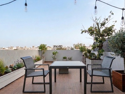 Giá 9.x tỷ- siêu phẩm lê thị chợ- quận 7- nhà 4t- dt 5 x 13- đường xe tải. 3