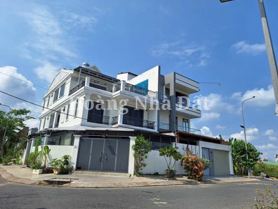 1 nền duy nhất, kdc thái sơn, 10x25m, 60 triệu/m, cạnh phú mỹ hưng 0