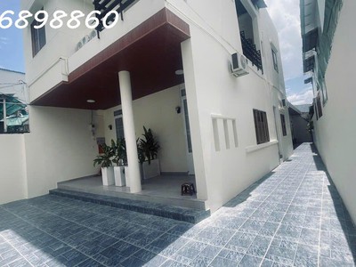 Bán tòa căn hộ dịch vụ 13 phòng full khách thuê, doanh thu ổn định 75 triệu/tháng.  đầu tư giữ 1