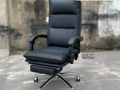 Ghế giám đốc nệm da có gác chân CR4102-P tại HCM 2