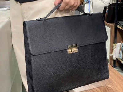 Giải Phap Quà Tặng Doanh Nghiệp Từ Đồ Da - SẢn Xuất Trực Tiếp 9