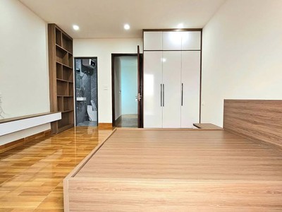 Nhà Mặt Phố Di Trạch - Oto đỗ cửa - thang máy, kinh doanh - 42m chỉ 6ty6 2