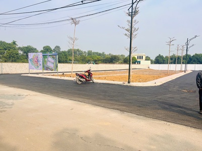 Độc nhất  lô đất 100m sát cnc hoà lạc, cách ql21a chỉ 200m 0