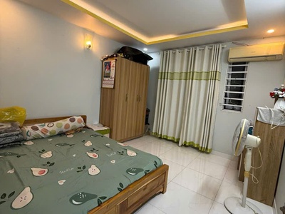 Nhà mới 4 tầng, hẻm xe hơi gần Lê Văn Lương 5