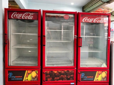 Thanh lý tủ mát Sanden Intercool Coca Cola   2 cánh, 400L   mới 90 0