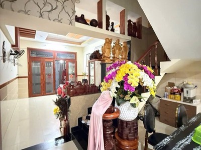 Chỉ 9 tỷ - AC có ngày nhà HXH đỗ cửa trục xuyên tâm - Đối diện Công viên Mini - 3 bước rà bờ kè hóng 2