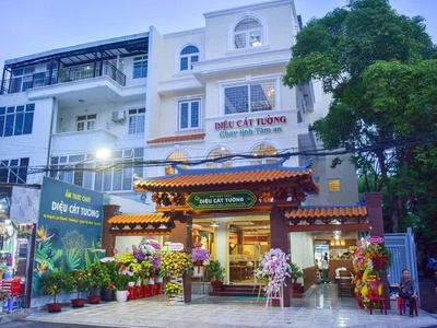 Bán Gấp Nhà Hàng Góc 2 Mặt Tiền Huỳnh Lan Khanh Tân Bình 1