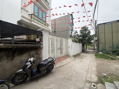Đất Việt Hưng, trươc nhà 6m ngõ  thông gần phố, 72 m2 MT4.4m 13.5 tỷ 0
