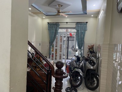 Bán nhà đường lê thị hoa, bình chiểu, thủ đức, tp hcm. dt 71m2, 3 tầng. giá  5.85 tỷ, shr - 0