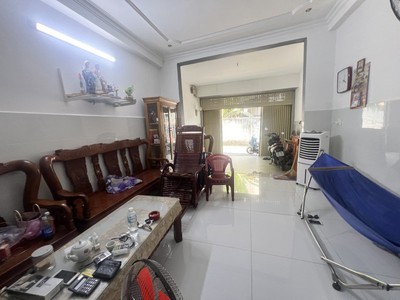 Bán nhà thủ đức hiệp bình chánh   2 tầng 60m    ô tô tới nhà   gần phạm văn đồng   giá 3.25 tỷ 4