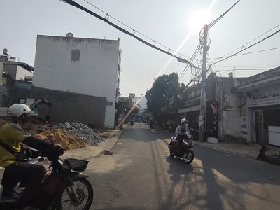  đất mt đông hưng thuận 42   ngang 14.5m, có gpxd 7 tầng 2