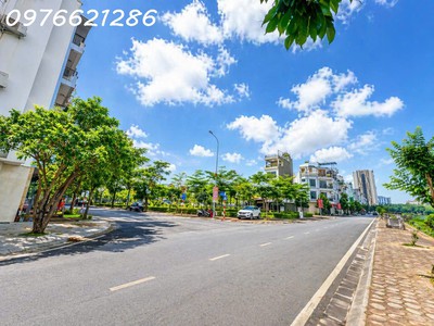Bán đất đồng thanh - giang biên - 90m  - mặt tiền 7,5m - mặt phố - kinh doanh đỉnh - giá 28 tỷ 1