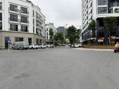 Bán nhà Liền kề Diamond Point C14 Phúc Đồng, 109,6m2, Lô Góc 5 tầng - View Trường học, cạnh Vinhomes 1