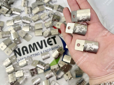 Cung Cấp Nút Áo, Cúc Áo, Nút Jean Khắc Logo Theo Yêu Cầu Giá Rẻ 0