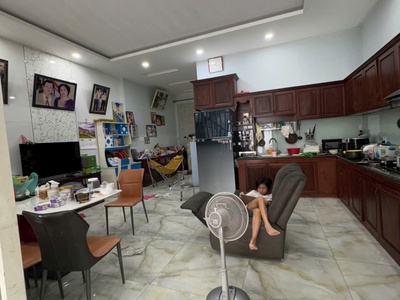 Bán Biệt Thự MT Đường 20m KDC Đông Thủ Thiêm- Đối Diện Lakeview. DT: 8 x 25/ 5 tầng 2