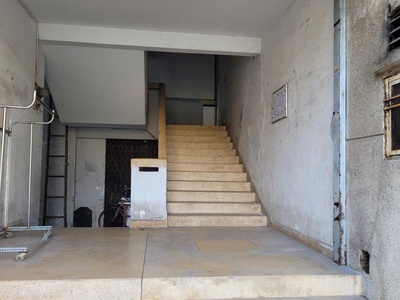 Bán căn hộ chung cư 10 mẫu, thang bộ 0