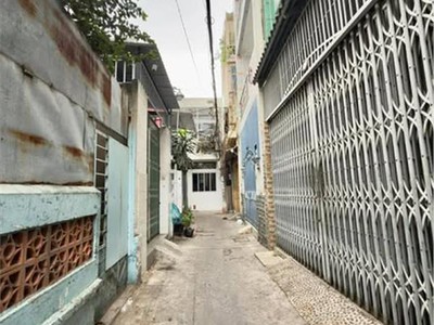 Nhà đường huỳnh mẫn đạt phường 19 quận bình thạnh. 0