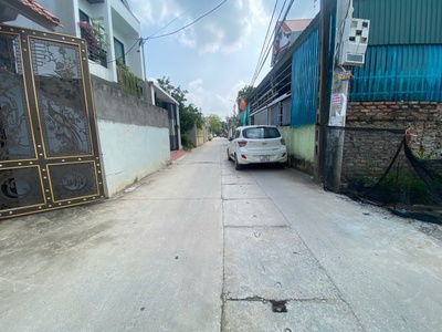 Bán 76m  đất quang minh   mt 5m   full thổ cư   ô tô tránh 1