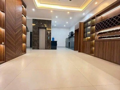 Bán căn biệt thự mặt phố khu Đỉnh Long, ph Tân Bình, TP HD, 174m2, mt 12m, thang máy 2