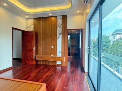 Bán căn biệt thự mặt phố khu Đỉnh Long, ph Tân Bình, TP HD, 174m2, mt 12m, thang máy 5