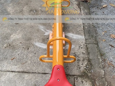 Bập bênh lò xo trẻ em 1