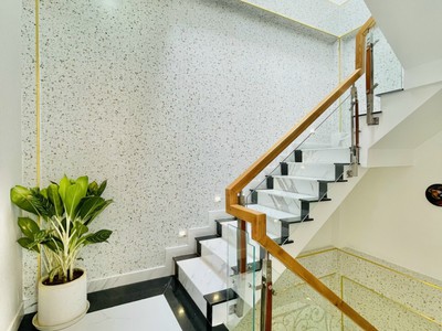  Bán nhà 4 tầng HXH thông Quang Trung- Gò Vấp- Gần Bình Thạnh- 76m2- Giá 6 tỷ 9 TL 1