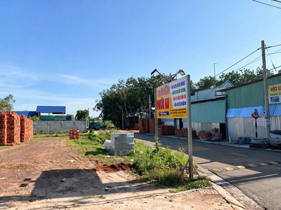  lô đất góc 2 mặt tiền   tl52 long tân  đất đỏ 1