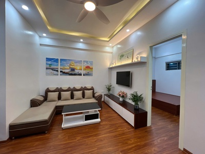 Bán căn hộ 2pn view hồ linh đàm full nội thất 2
