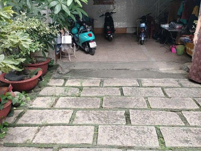 Bán nhà dt siêu rộng : dt đất :  7m x 26m , nỡ hậu nhẹ . dt sàn 220.3m  - kết cấu : hầm , 2 lầu, 4