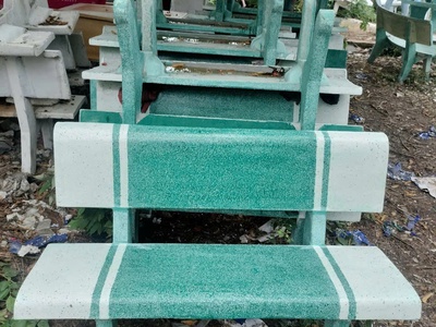 Ghế đá công viên tại Thuận An 2