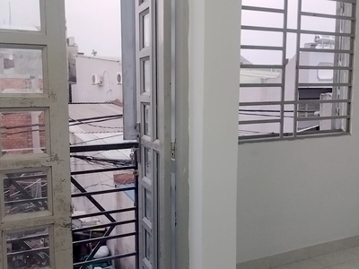 Nhà Nguyên Căn thoáng sạch, cho thuê ổn định - Hẻm Xe Hơi trước sau 2