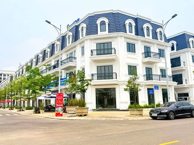 Bán nhà 4 tầng ĐỐI DIỆN CHỢ CỐNG MỚI - dự án Phú Xuân City 5