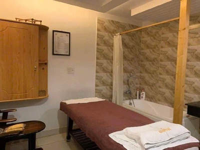 Quận 7, cần bán khách sạn 3 sao, 8 tầng, chỉ hơn 40 tỷ, tại khu dân cư tân quy, mới 1