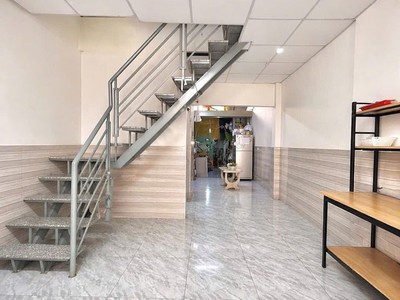 Nhà 2 tầng đẹp, bình trị đông, bình tân 2