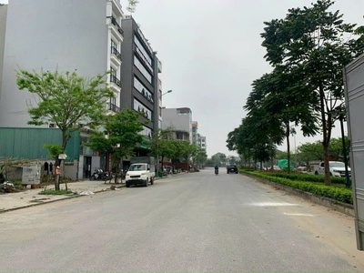 Bán đất 100m2 sát dhqghn chỉ 2 tỷ8 2
