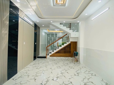 Hẻm 1/ - hẻm xe hơi - chỉ nhỉnh 4 tỷ - bình tân - nhà đẹp - gần chợ,trường học - giáp tân phú - sát 4