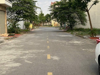Bán lô đất đường nhánh Hoàng Quốc Việt, TP Hải Dương, 68m2, mt 4m, đường 17.5m, 3.85 tỷ 1