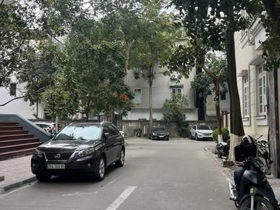 Mót Bán Phố Vọng 103M2 5 Tầng Mặt Tiền 8.5M 40 Tỷ đường OTO Tải kinh doanh 0