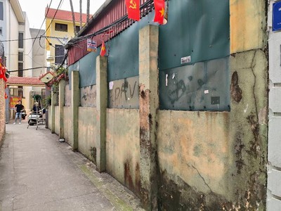 Tìm đất đầu tư thạch bàn 9 tỷ 50m mặt tiền 5m ngõ thông,long biên 1