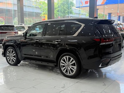Giao ngay Lexus LX600 4 chỗ VIP, sản xuất 2026. 5