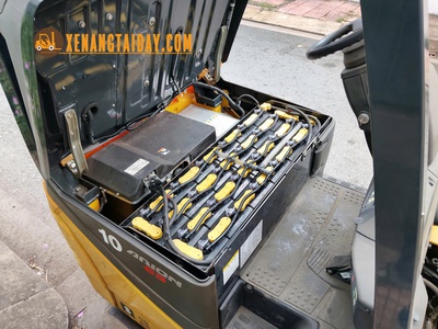 Xe nâng điện ngồi lái KOMATSU FB10M-12 0