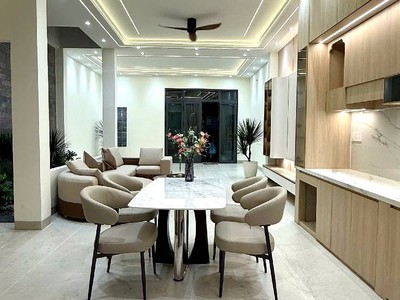 NHÀ ĐẸP gân chợ gò xoài thuận tiện đoi lại  giáp quận 6 3