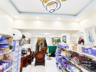 Gò dầu   hxh đõ cửa thẳng 1 trục   70m  nở hậu   5 tầng 5pn   chỉ 6.x tỷ 1