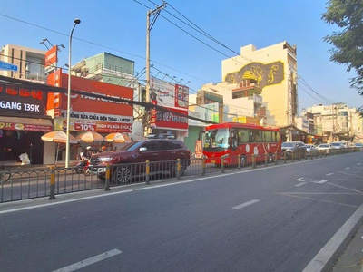 Quận 7, mặt tiền đường nguyễn thị thập, 6,7 x 22m, ngay chợ tân mỹ, hơn 30 tỷ, bán gấp 1