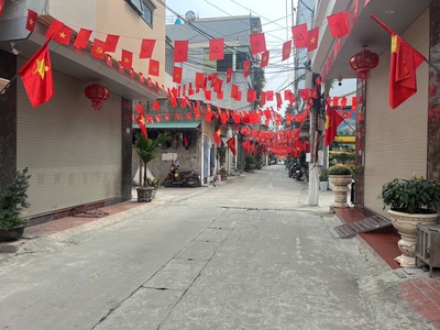 Hot hiếm   lô đất 2 mặt đường trước sau   ô tô tránh   gần nhổn 1