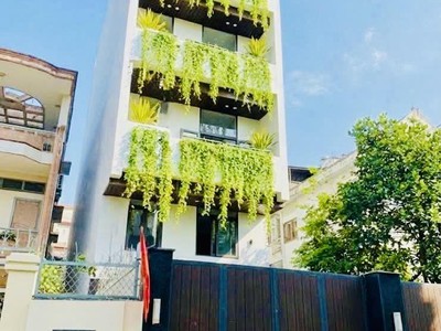 Bán chdv mặt tiền ngô đức kế, 7 tầng có hầm, thang máy 0