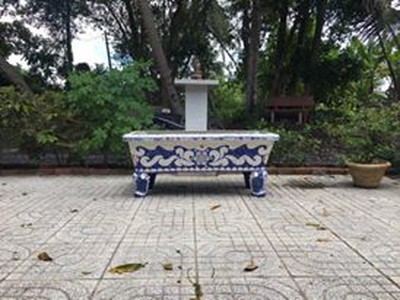 Nghệ nhân dán miễng sành sứ - ốp sành - chuyên chậu hoa - bể cá cảnh 2