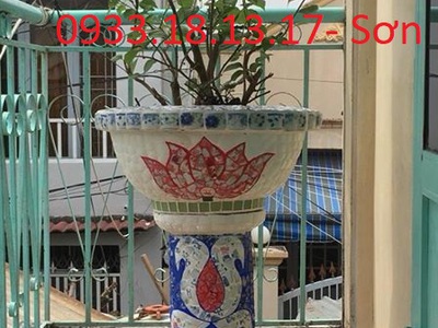 Nghệ nhân dán miễng sành sứ - ốp sành - chuyên chậu hoa - bể cá cảnh 5
