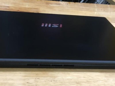 Laptop MSI Modern 15 Core i5-1235U RAM 16GB SSD 512GB VGA ON Màn 15.6 Inch Full HD Máy Đẹp 1